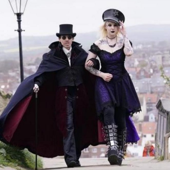 Demonia Damned 318 - Picture 6 of 6